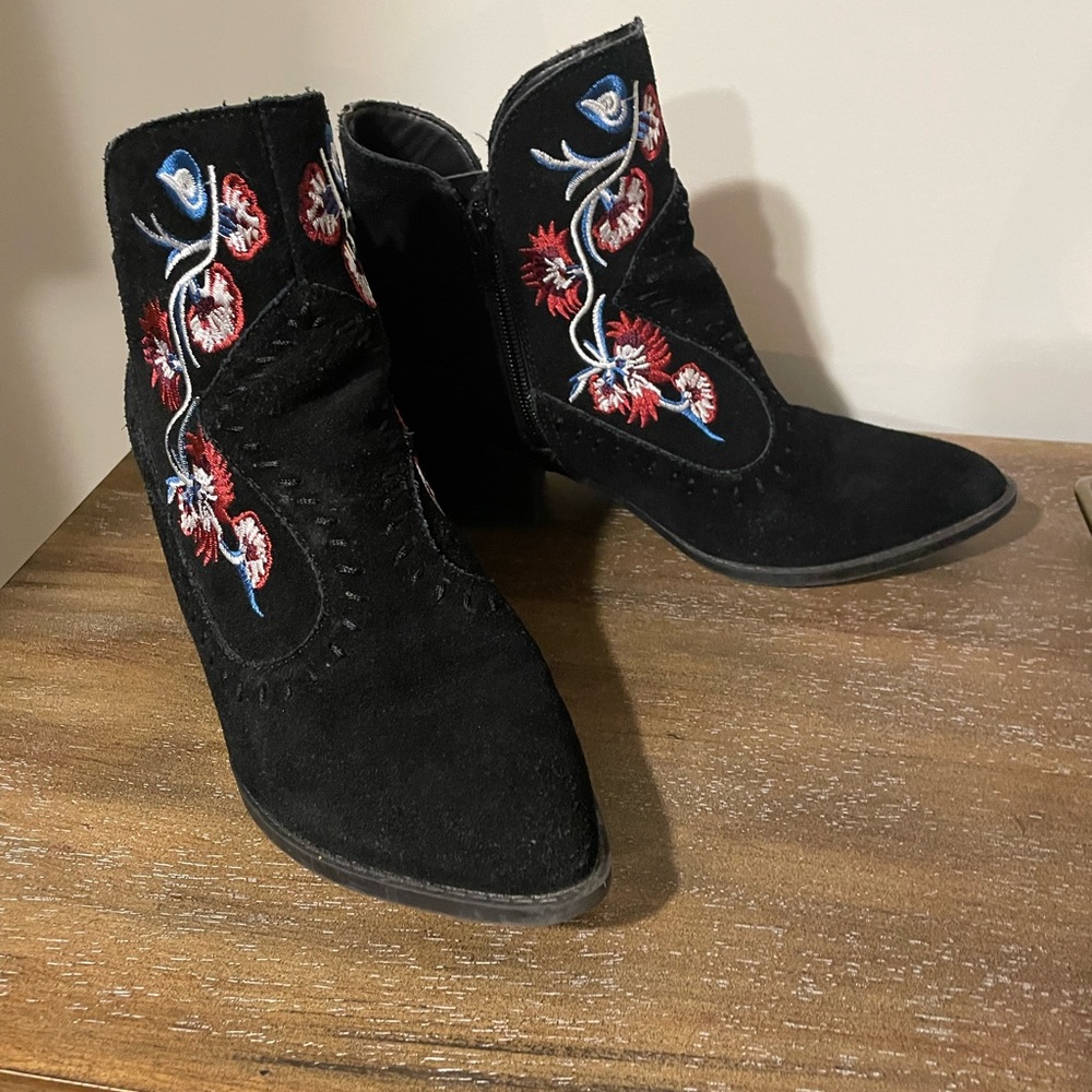 Macys suede embroidered boot